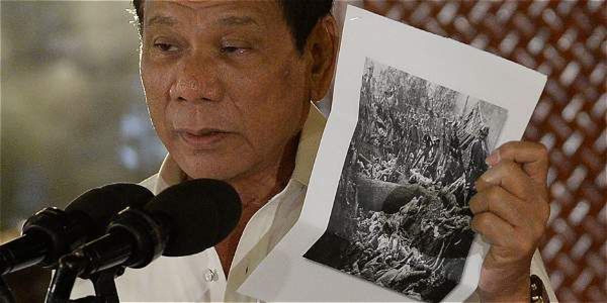 El presidente filipino mostró a los asistentes imágenes de las masacres de ciudadanos musulmanes perpetradas por las fuerzas de EE. UU. llevadas a cabo el siglo pasado en Mindanao.