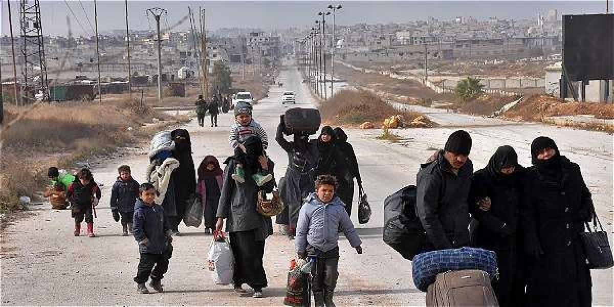 Unos 16.000 civiles han huido de las zonas del este de Alepo conquistadas por el Ejército sirio en los últimos días.