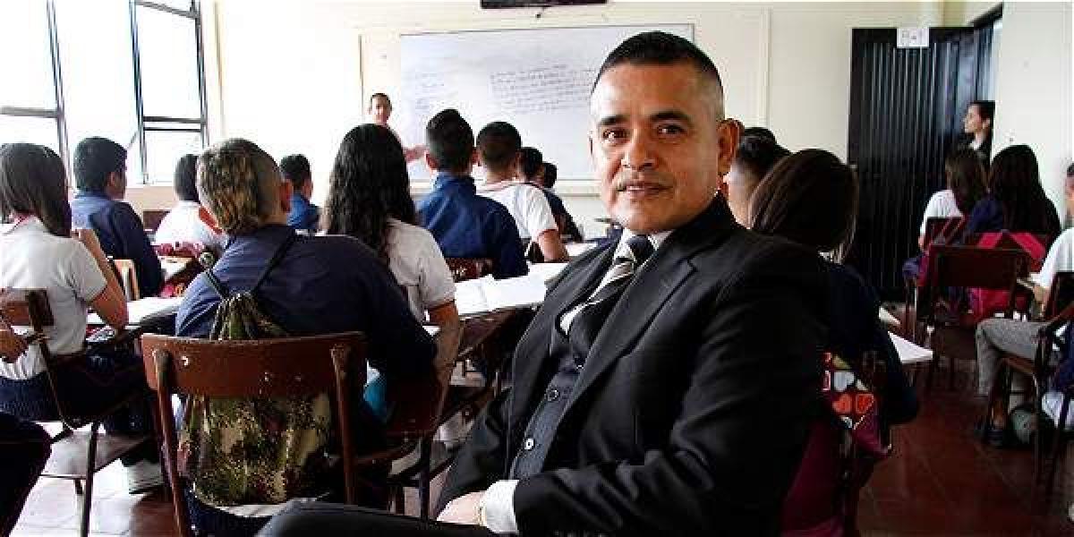 Francis Rodrigo Otero Gil, finalista del Premio Compartir al Rector de este año por su labor directiva en el Instituto Manizales.