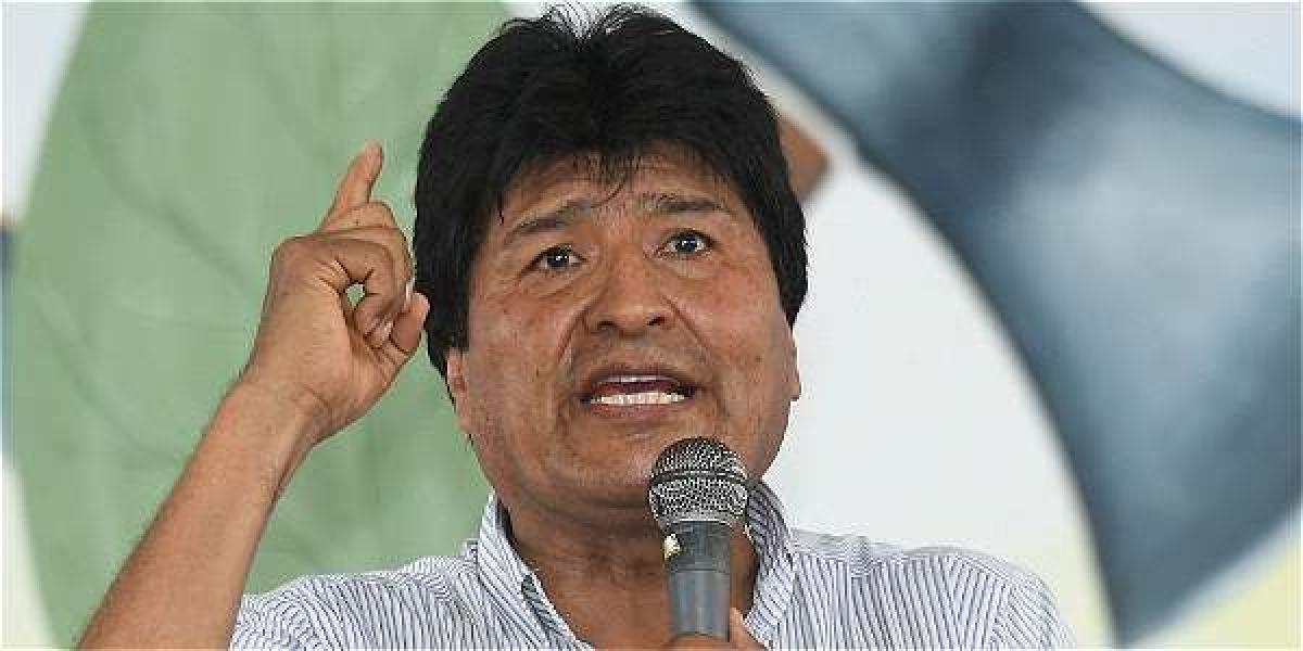 El presidente de Bolivia dijo que "no entiende" por qué se alegran con la muerte de Castro si hay luto en varias partes del mundo.