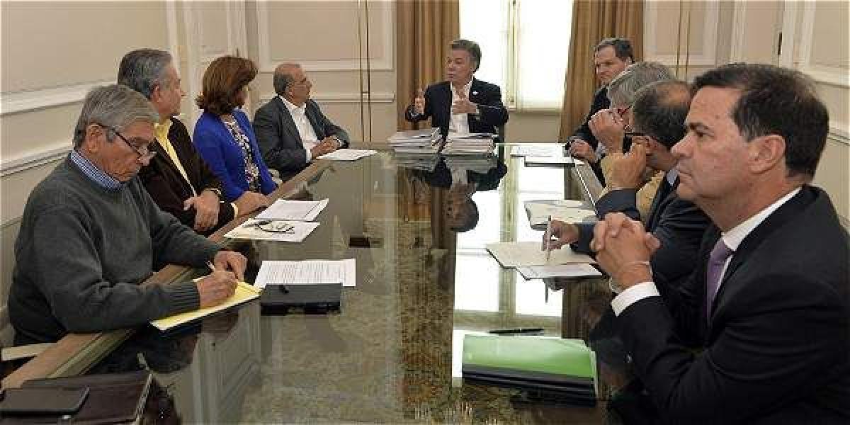 Los miembros del equipo negociador del Gobierno analizaron con el presidente Juan Manuel Santos hasta último momento las propuestas para ajustar el acuerdo.