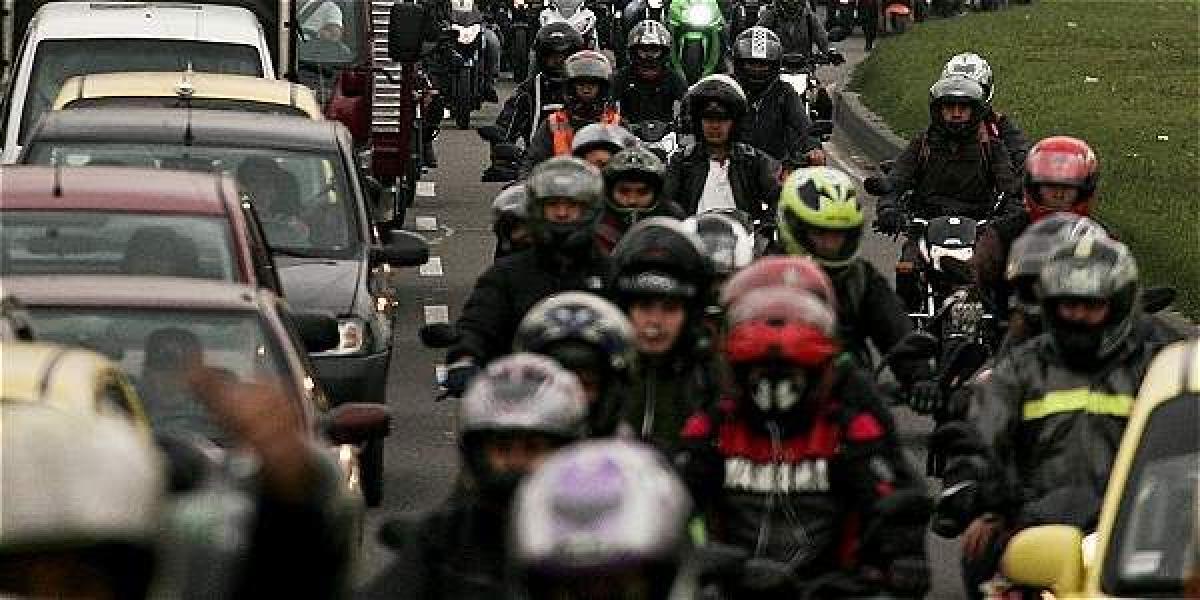 Hoy en Bogotá las motos no tienen pico y placa y no está prevista esta medida por ahora.