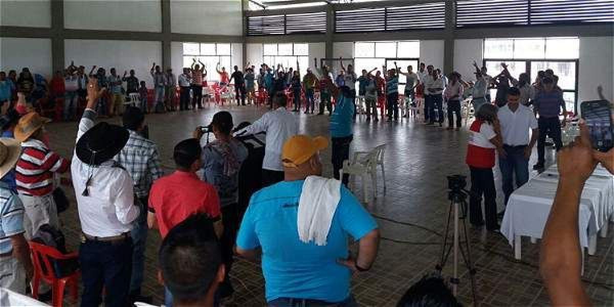 Las comunidades de Uribe y las Farc votaron pacto de reconciliación para implementación de Acuerdo de Paz.