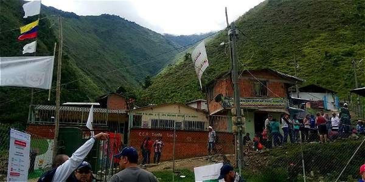 Esta es la vereda Santa Lucía de Ituango (Antioquia), una de las zonas de concentración de las Farc. Allí viven más de 250 personas. Archivo particular.