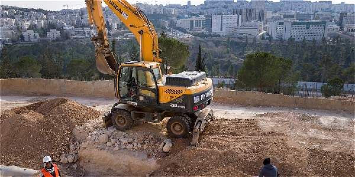La alcaldía israelí de Jerusalén dio la aprobación definitiva para la construcción de 566 viviendas en tres barrios de colonos del este de la ciudad.