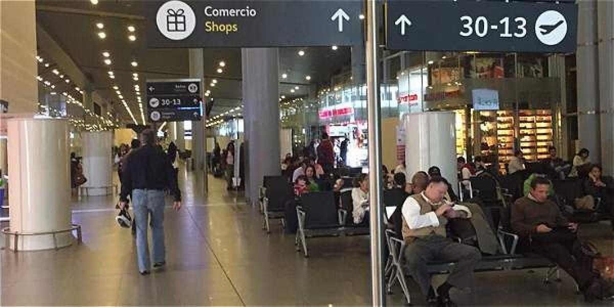 Por el Aeropuerto El Dorado se espera que se movilicen cerca de 377 mil pasajeros entre destinos nacionales e internacionales.