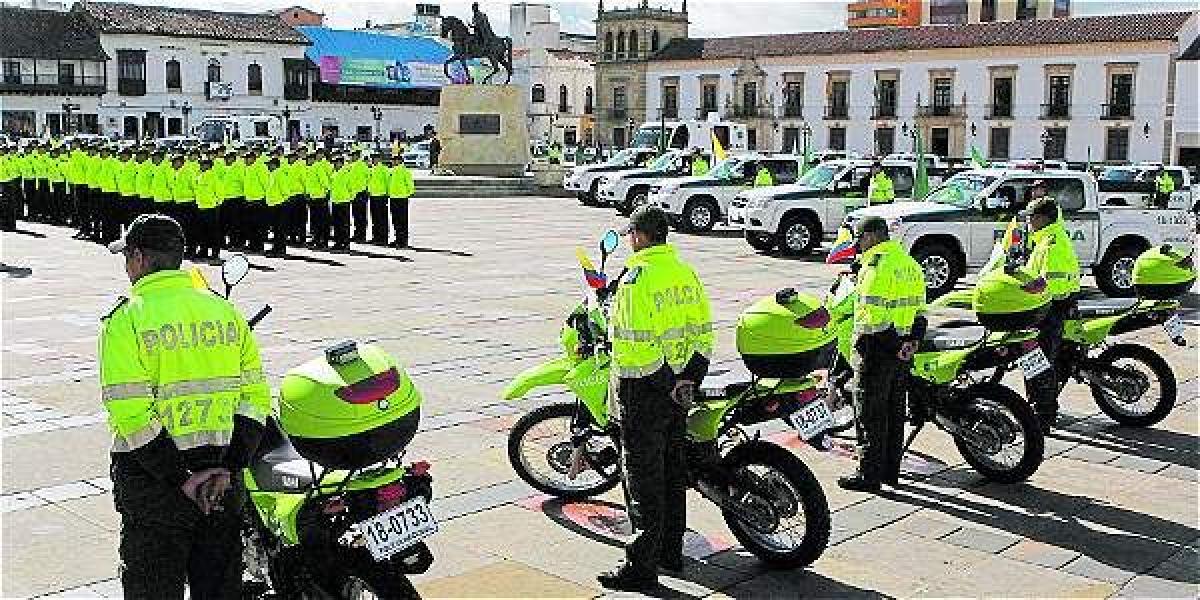 Tanto la Gobernación, como la Alcaldía de Tunja le han hecho entrega de equipos y vehículos a la Policía Metropolitana que solo en Tunja cuenta con un total de 750 policías efectivos.
