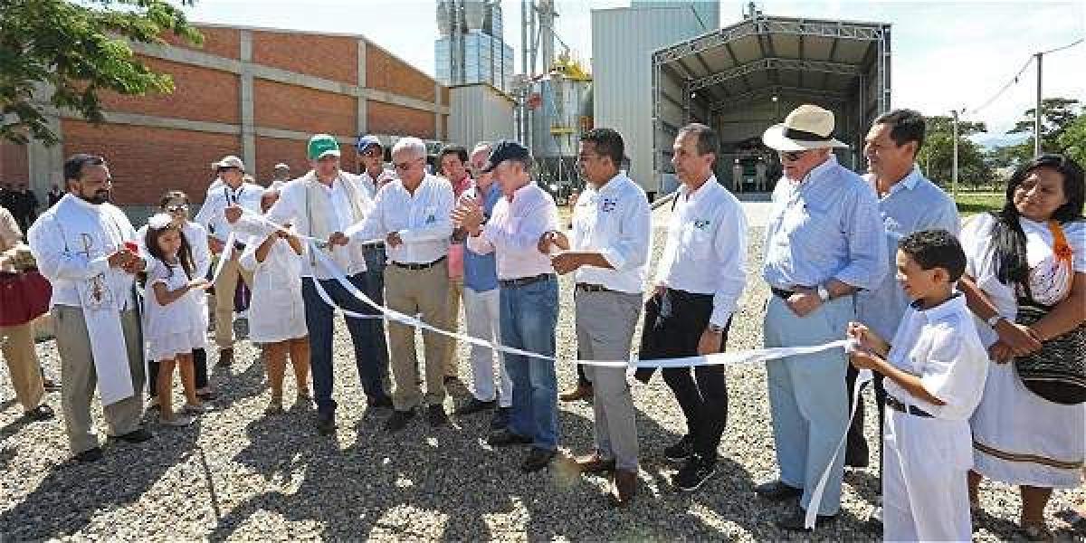 La nueva planta de secamiento de arroz beneficiará a los arroceros del Cesar y La Guajira.