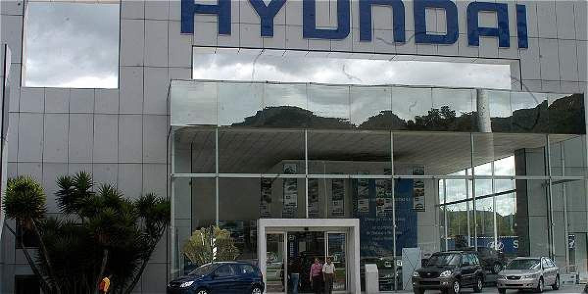 El juzgado sexto civil del circuito de Bogotá profirió medidas cautelares para que sólo Hyundai Colombia pueda comercializar los carros de la coreana.