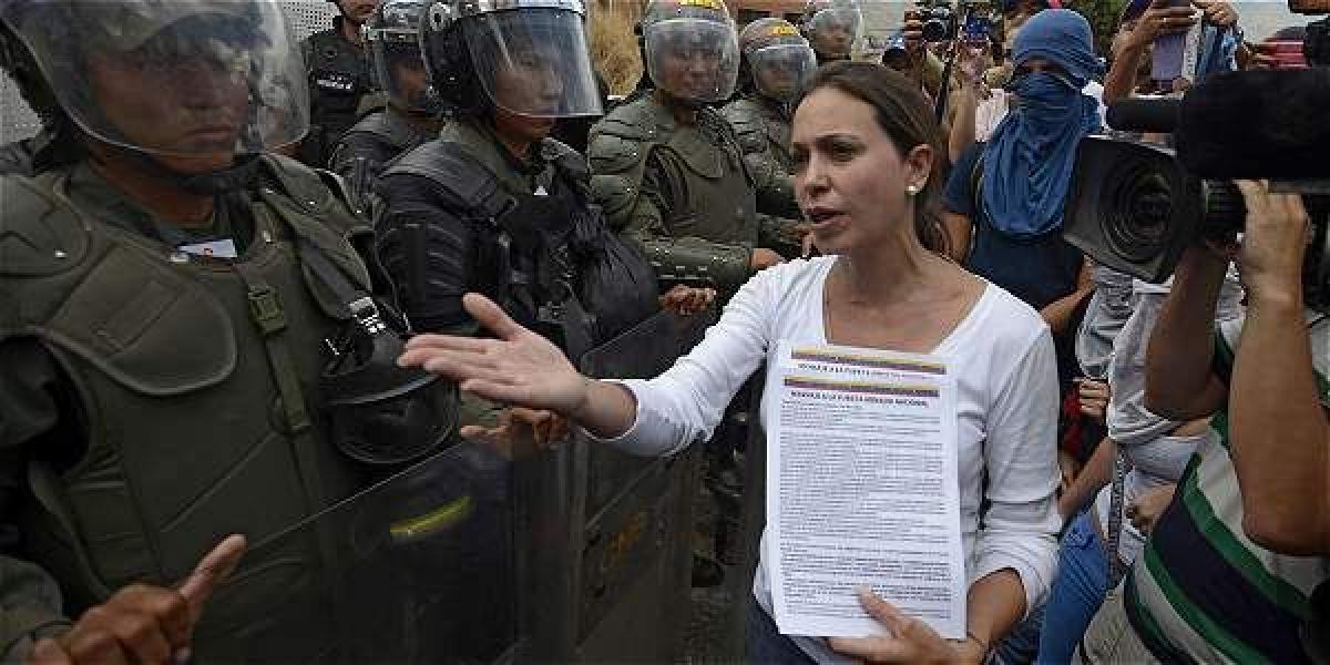 María Corina Machado dice que el único diálogo productivo posible es el que tenga como propósito la salida de Maduro.
