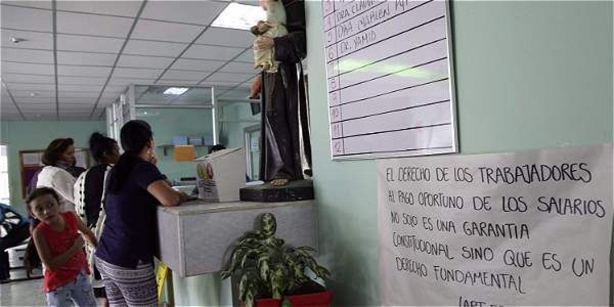A los empleados y proveedores del Hospital Regional Valle de Tenza se les adeudan varios meses de salarios.