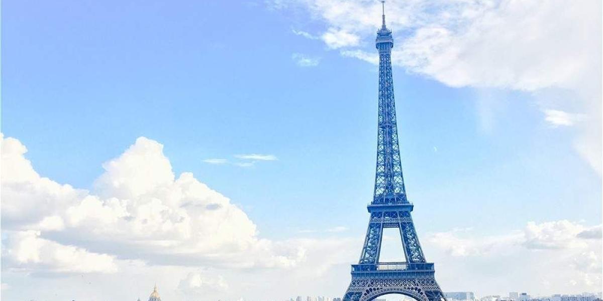 La casilla 14 la ocupa la Torre Eiffel. La estructura está ubicada en París, Francia, y es considerada una maravilla del mundo modermo.