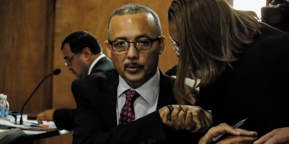 Al gobernador de La Guajira, Wílmer González, la Fiscalía le imputó cuatro cargos ante un magistrado del Tribunal de Bogotá.
