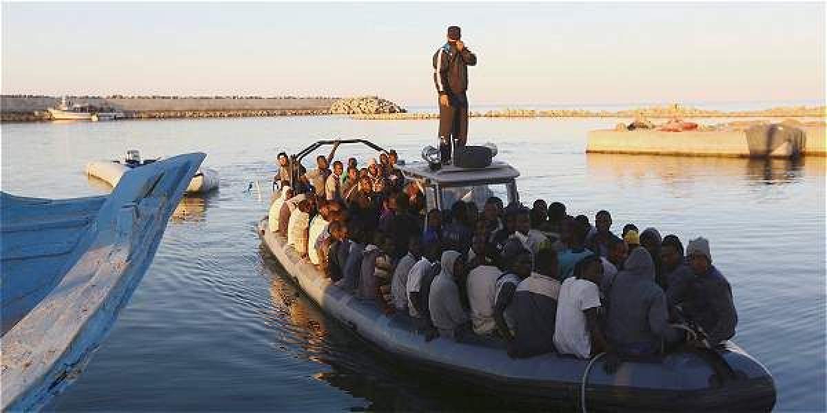 Son cada vez más peligrosas las embarcaciones que utilizan los traficantes de personas para transportar a miles que huyen de sus países. De ahí los hundimientos.