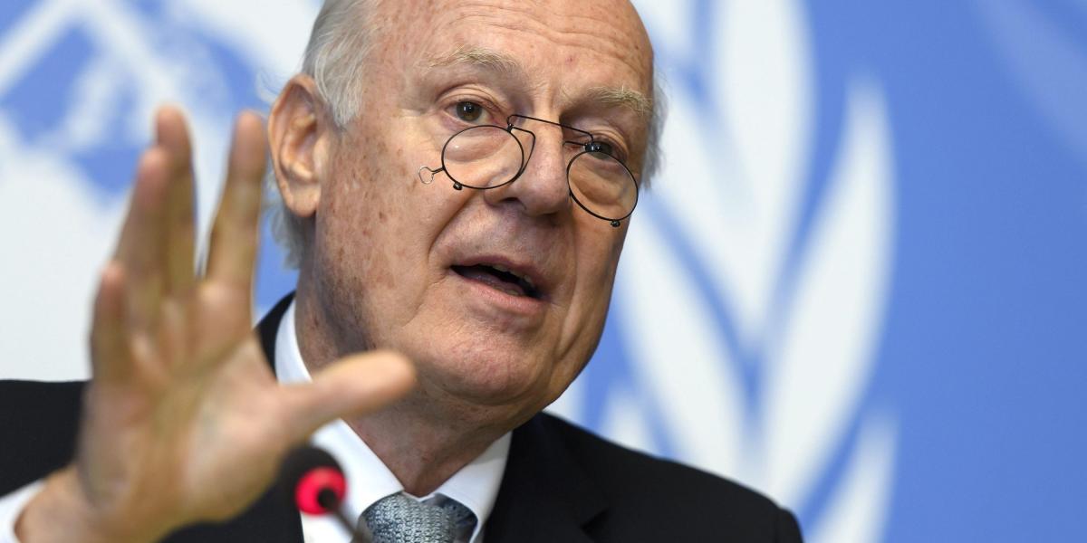 El enviado especial de la ONU para Siria, Staffan de Mistura, estará a cargo de las negociaciones de paz en Ginebra.