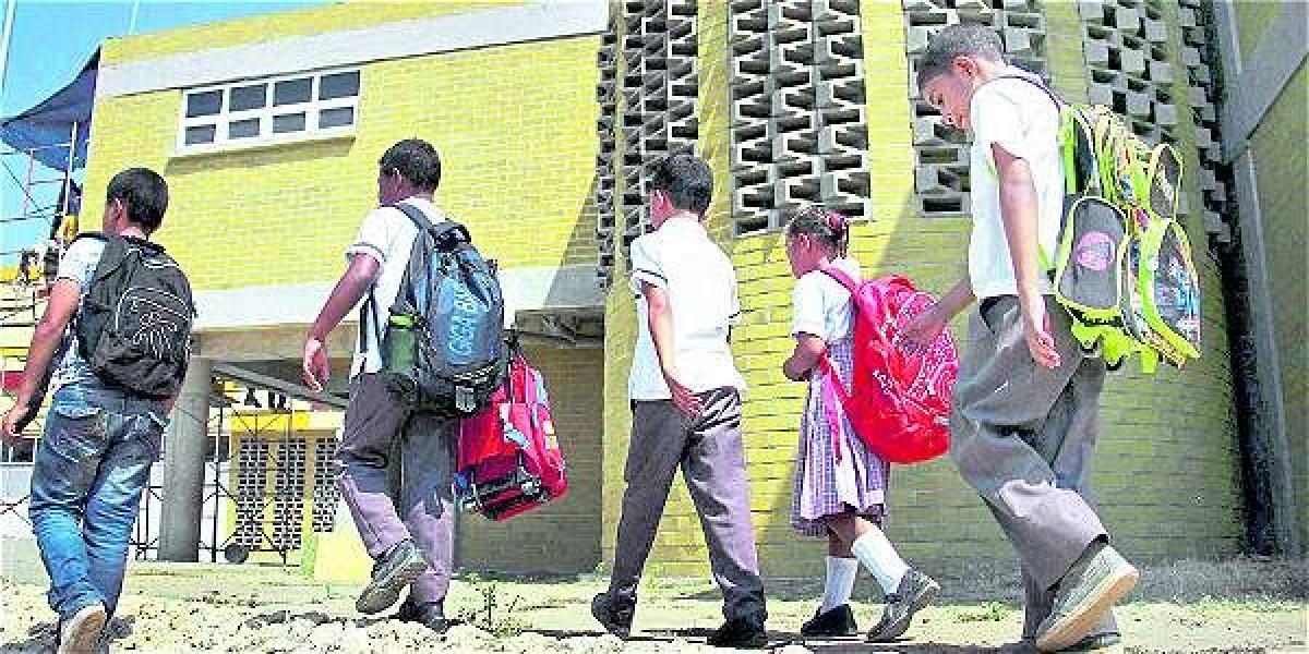 Los rectores tienen la orden de recibir en sus colegios a los estudiantes provenientes de Venezuela.