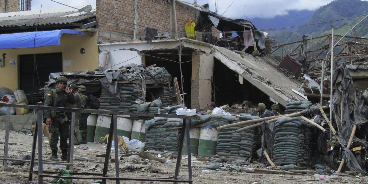 La estación de policía de Inzá (Cauca) fue destruida el 7 de diciembre del 2013.