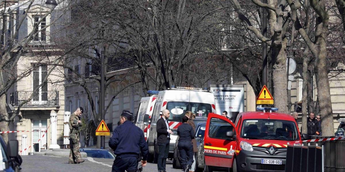 Este jueves también se registró una explosión en las instalaciones del FMI de París. Las autoridades descartan que el hecho esté relacionado.