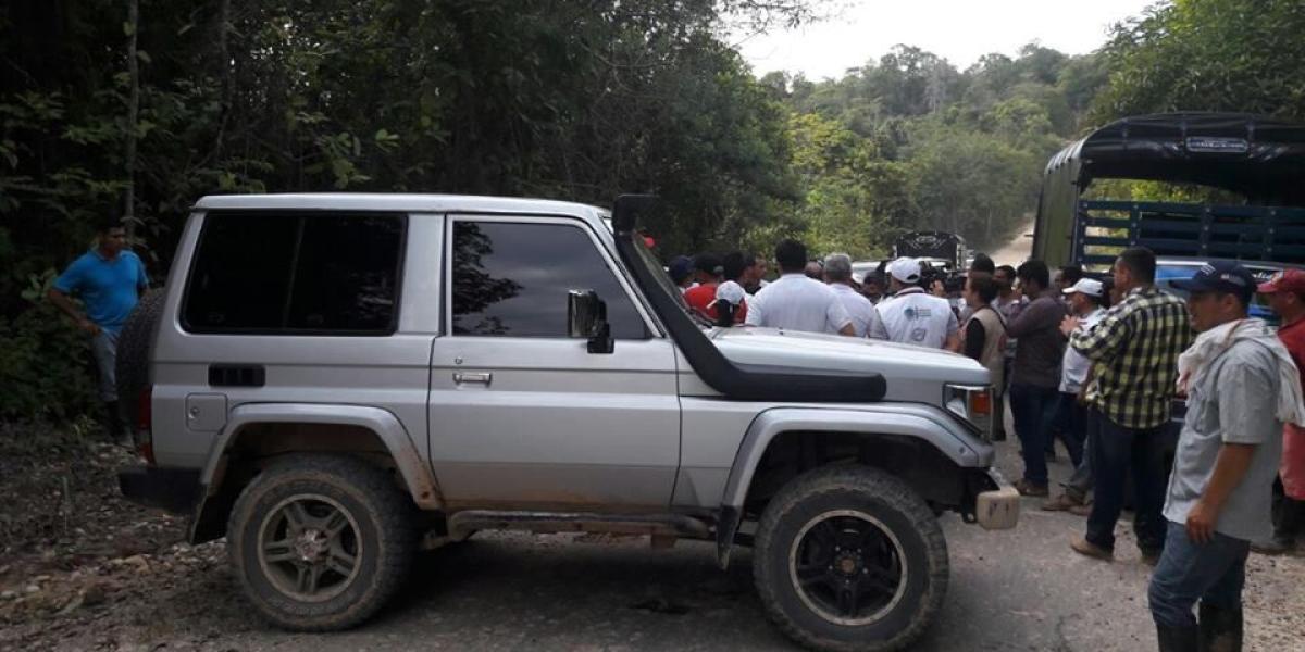 Un grupo de conductores del municipio de Tibú  impidieron este jueves el paso de la caravana en la que se movilizaba el gobernador de Norte de Santander.