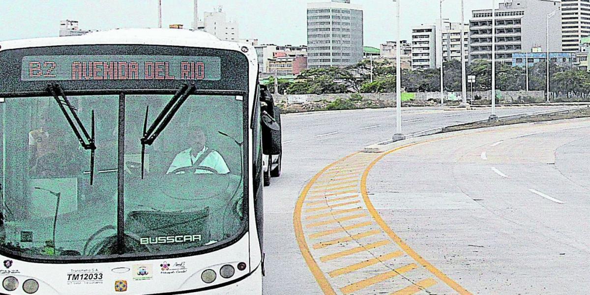 Con rutas especiales, el Sistema Integrado de Transporte Masivo, Transmetro, estará habilitado para transportar a los asistentes al partido Colombia - Bolivia.