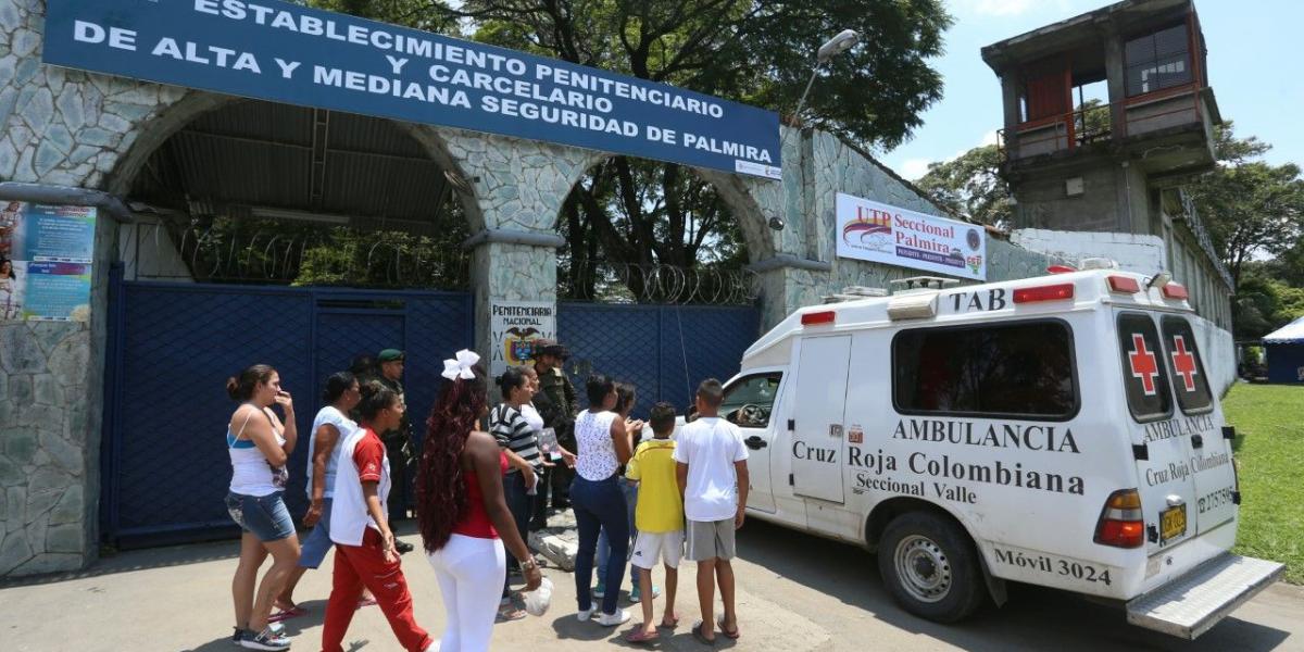 Reyerta en cárcel de Palmira (Valle) dejó 35 internos lesionados.