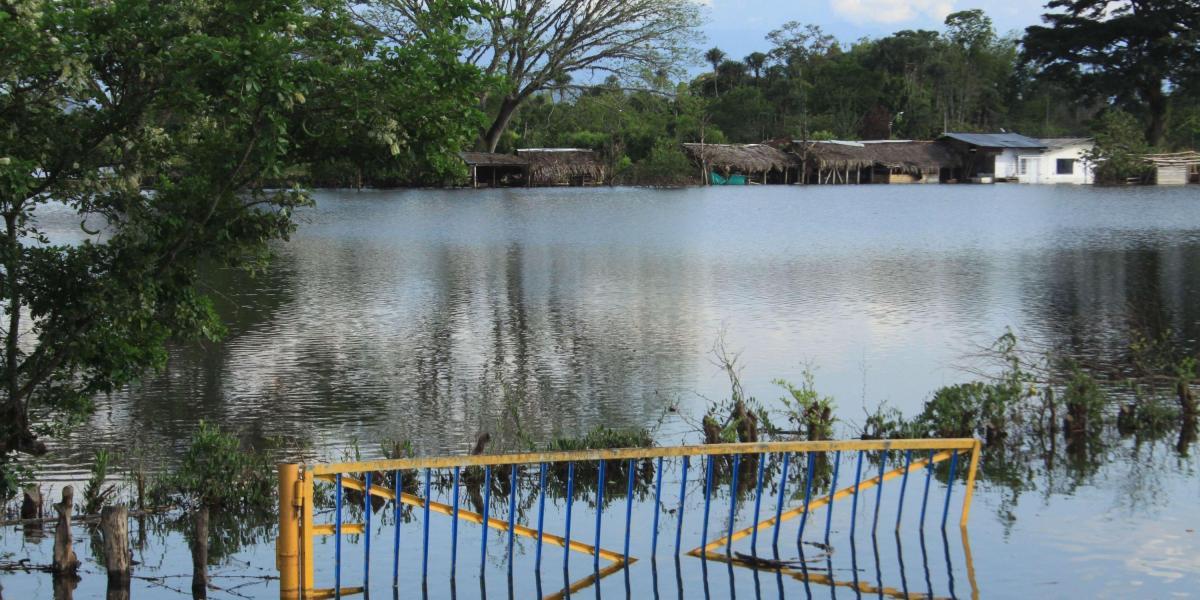 En el jarillón que protege a Bugalagrande, cada vez que hay lluvias se teme por creciente del río Cauca que en años pasados ha provocados afectaciones a viviendas cercanas.