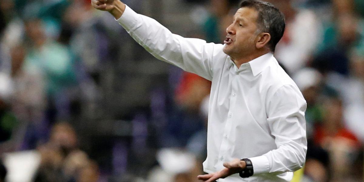 México, bajo la orientación del técnico colombiano Juan Carlos Osorio, asumió el mando del hexagonal final de la eliminatoria Concacaf al Mundial de Rusia, tras jugarse la tercera fecha.
