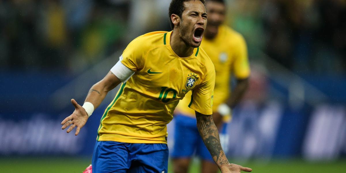 Neymar fue una de las figuras del partido en el triunfo de Brasil 3-0 sobre Paraguay, disputado en el estadio Arena Corinthians, en Sao Paulo.