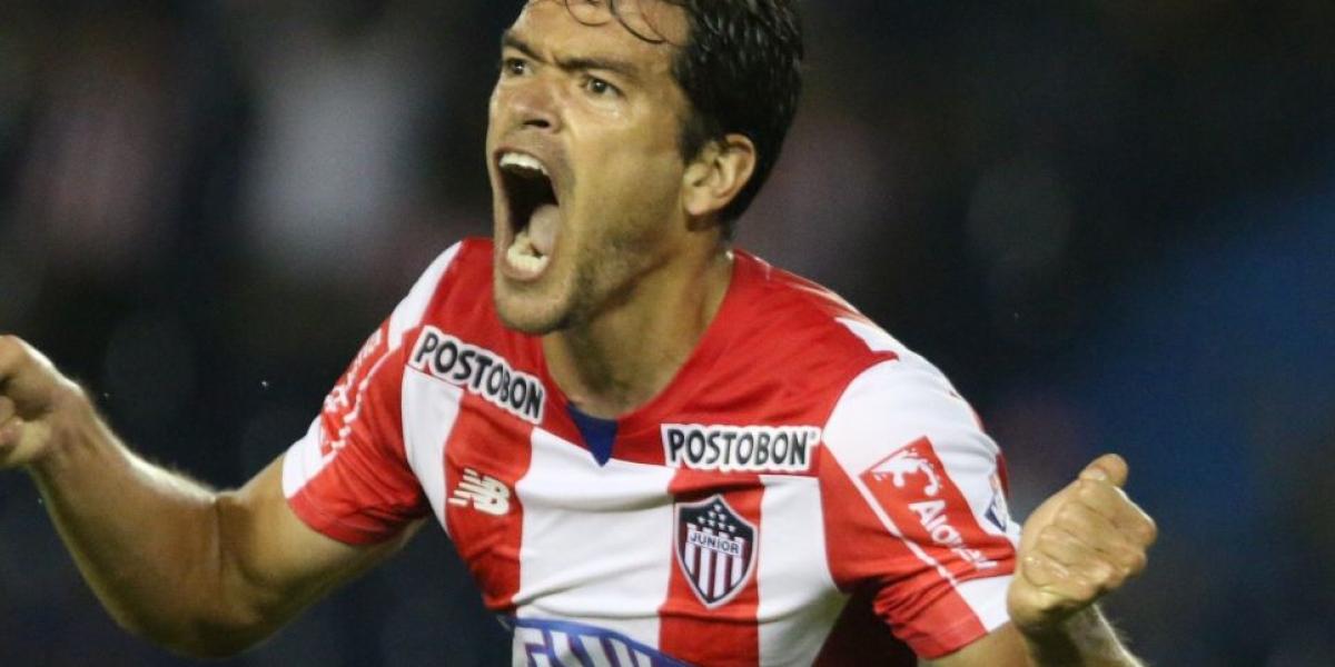 Sebastián Hernández celebra el gol del triunfo del Junior 2-1 frente a Cortuluá.