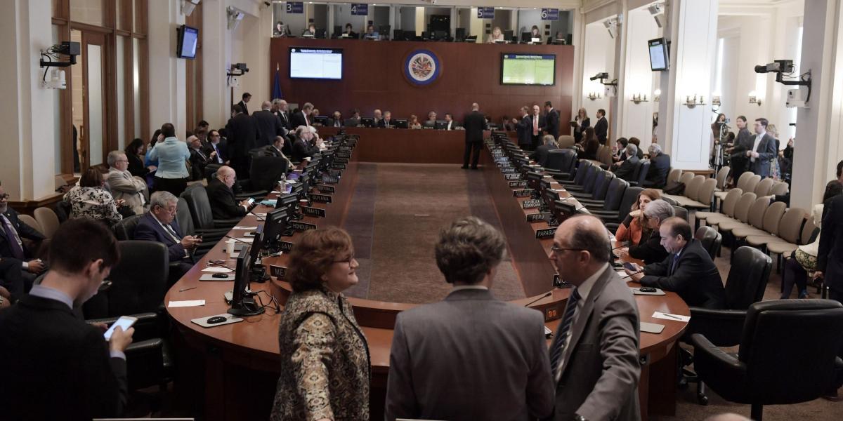 La OEA preparándose para iniciar la sesión sobre Venezuela, que será presidida por Honduras ante la ausencia de Bolivia.