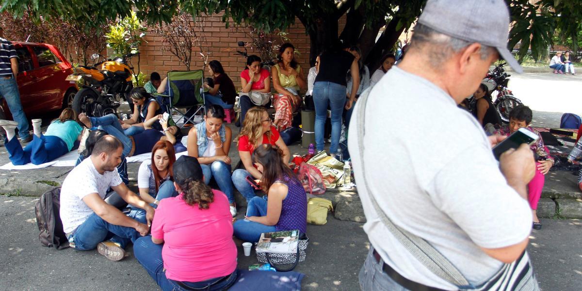 Trabajadores Del Icbf Salen A Paro En Antioquia