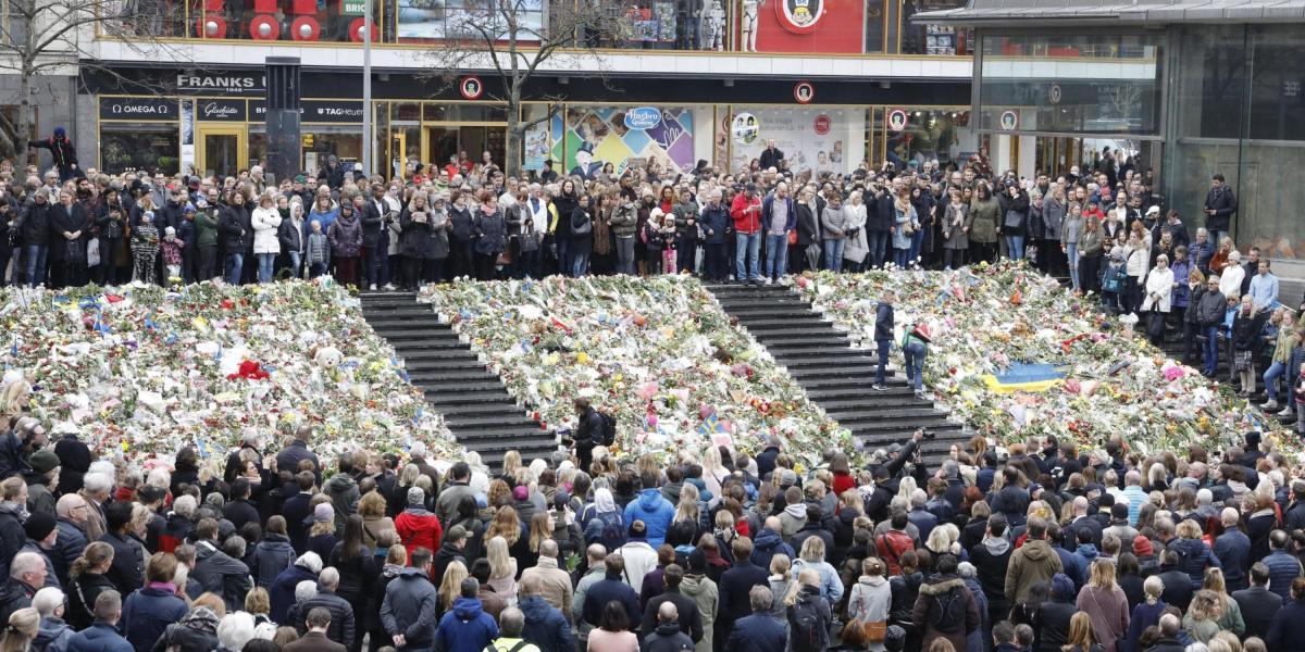 Estocolmo guardó un minuto de silencio por las víctimas