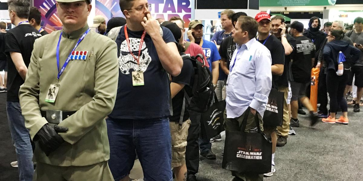 Los seguidores de ‘Star Wars’ acudieron masivamente a la convención.