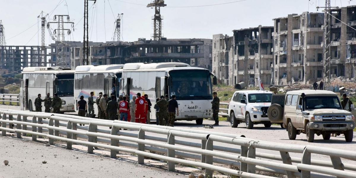 Bloqueo en la evacuación de civiles de la ciudad siria de Alepo.