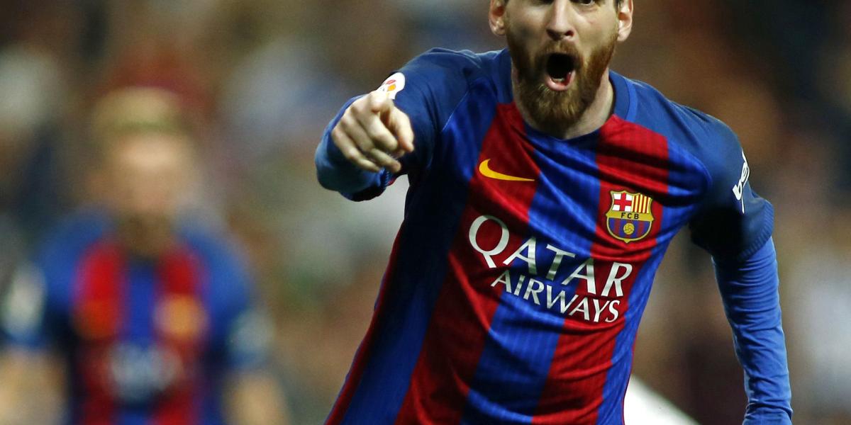 Lionel Messi celebrando el gol y la victoria.