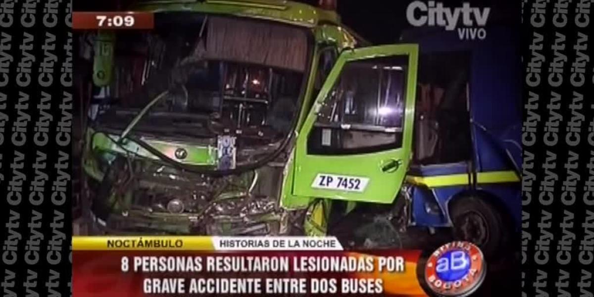 Ocho personas heridas en aparatoso accidente entre dos buses