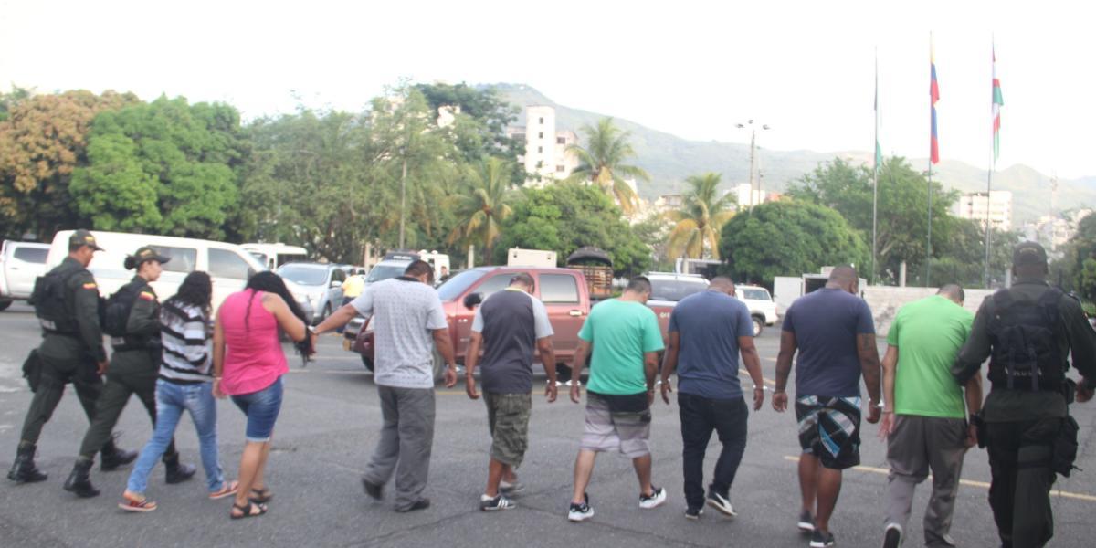 La banda de “los vigilantes” estaría dedicada a la extorsión en Santa Elena