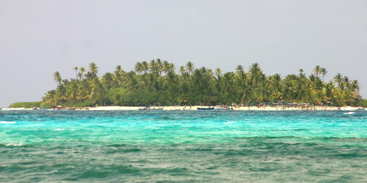 El islote de Johnny Cay está ubicado a unos 10 minutos en lancha desde San Andrés.