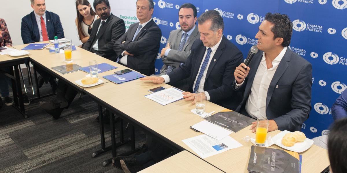 Directivos de la Cámara de Comercio de Pereira e inversionistas extranjeros firmaron un “memorando de entendimiento”.