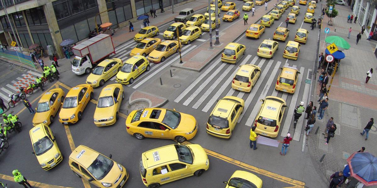 Hoy en Bogotá hay matriculados 50.000 taxis