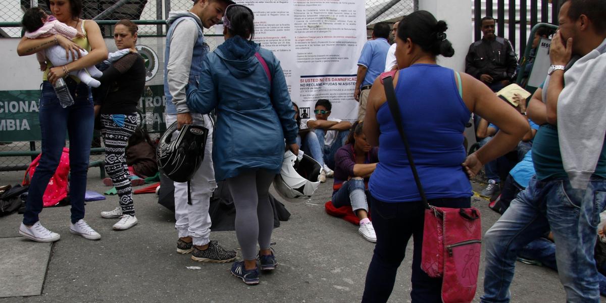 Frente a la sede de la Cruz Roja en el sector de San Rafael, los damnificados incluso han protestado por la demora en la entrega de ayudas. La demora se ha debido a trámites administrativos de rigor.
