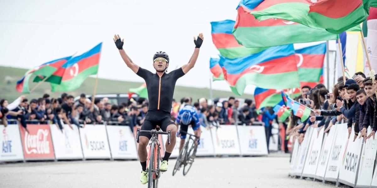Edwin Ávila y su victoria de etapa en Azerbaiyán.