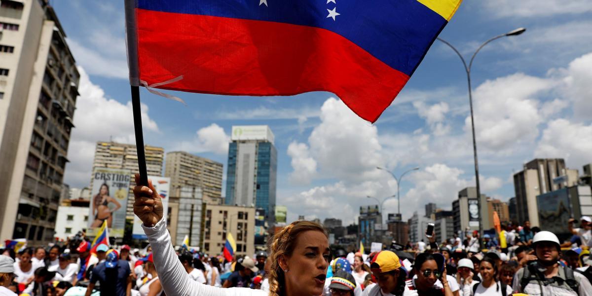 Tintori, esposa de Leopoldo López, participó este sábado en una manifestación en Caracas.