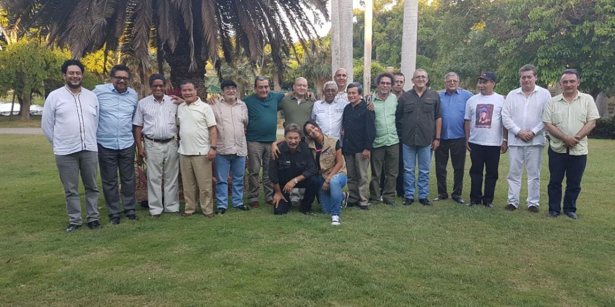 Las delegaciones de las Farc y del Eln sostuvieron el encuentro en el complejo el Laguito, de La Habana, Cuba.