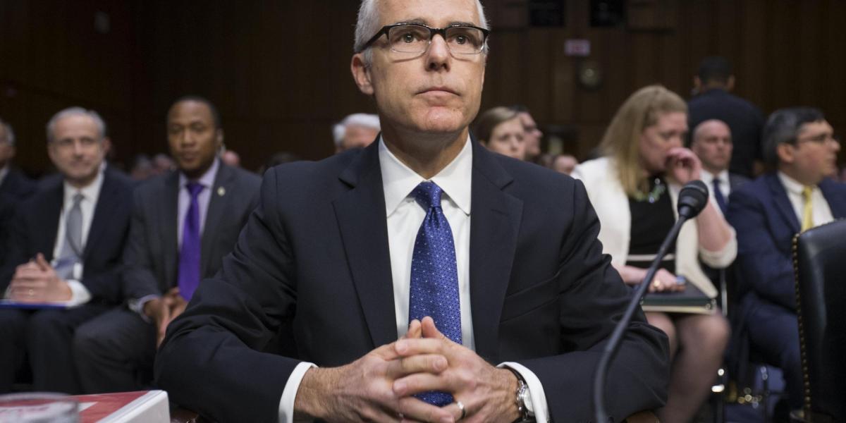 El director del FBI en funciones, Andrew McCabe, asistió ayer a una audiencia en el Comité de Inteligencia del Senado.
