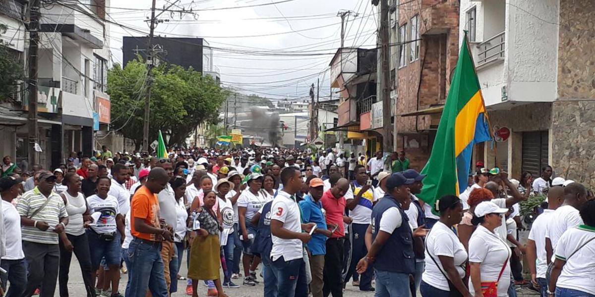 El paro cívico del Chocó será indefinido. Los protestantes dicen que marcharán hasta que haya vías, hospitales y servicios públicos.