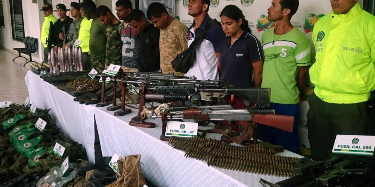 Captura de 15 integrantes del ‘clan’ en Antioquia con gran cantidad de armas para atentar contra la Fuerza Pública.