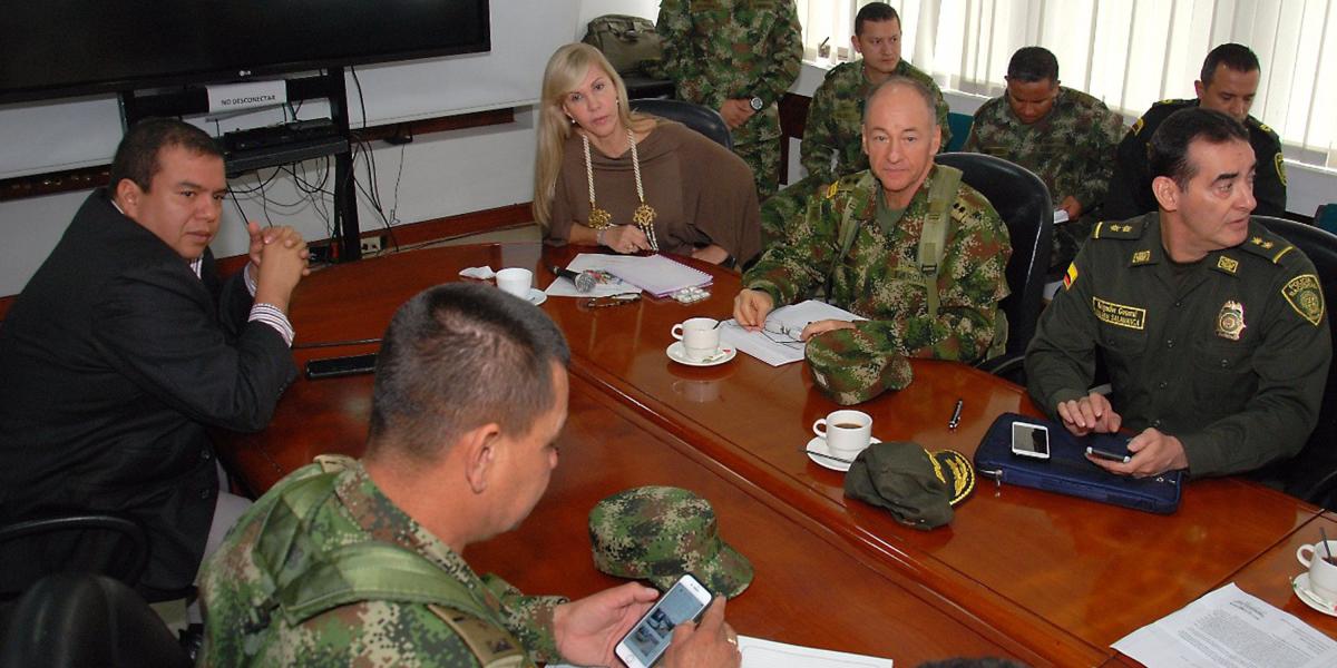 La Gobernadora del Valle Dilian Francisca Toro presidió el Consejo de Seguridad en que se determinó reactivar presencia de la Fuerza Pública en el sector del Naya, entre Valle y Cauca.