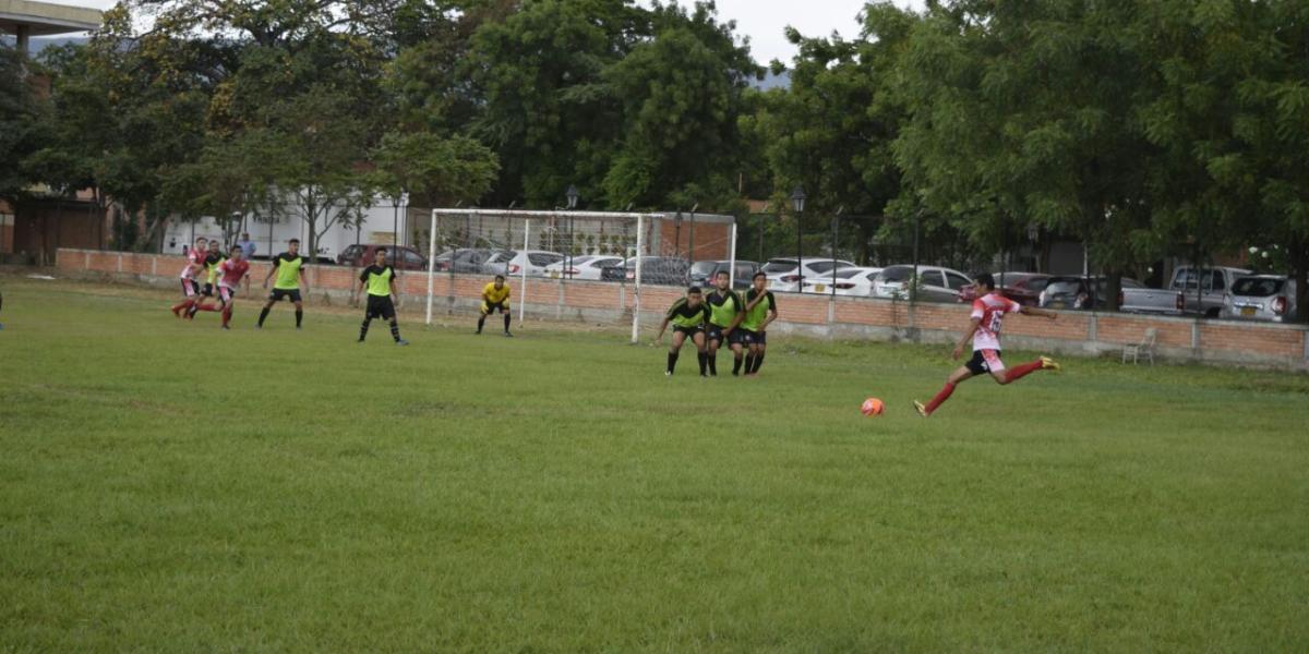 La agresión se produjo al término de una justa deportiva de los Juegos Nacionales Universitarios, que organiza la Asociación Colombiana de Universidades (Ascún).
