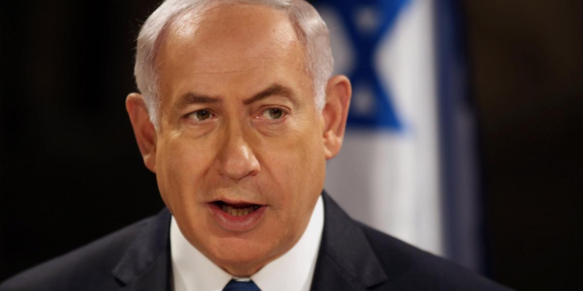 Benjamin Netanyahu, primer ministro de Israel, que esperaba que el presidente de EE. UU., Donald Trump, pasara la embajada de Tel Aviv a Jerusalén.